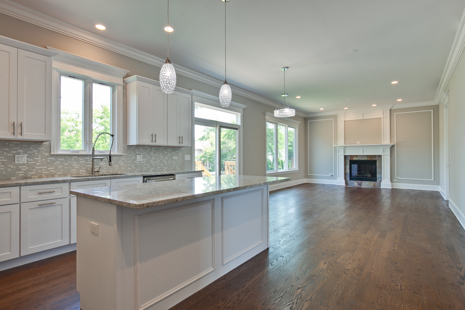 1747 Greenwood Road Glenview, IL 60026 - Photo 12 of 46