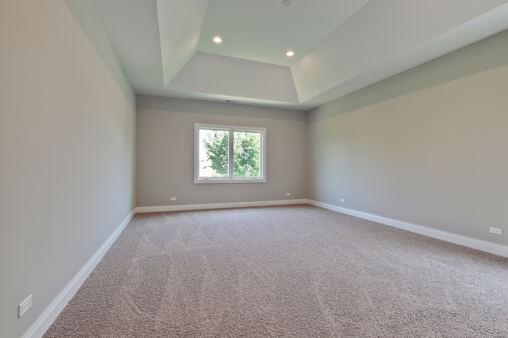 1747 Greenwood Road Glenview, IL 60026 - Photo 26 of 46 an empty room with a window
