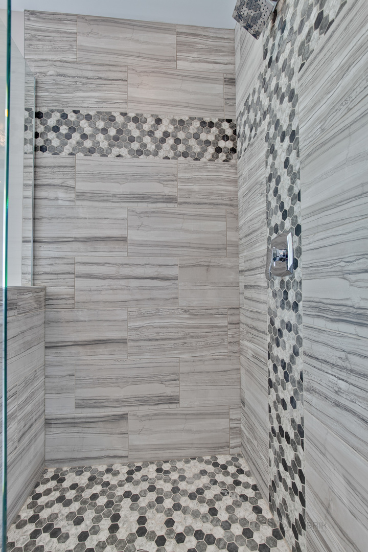 1747 Greenwood Road Glenview, IL 60026 - Photo 30 of 46 a bathroom with a shower