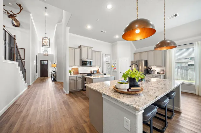 $3,200 | 19103 Heather Downs Court, Cypress, TX 77429