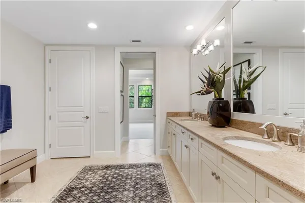 $8,500 | 16382 Viansa Way, Unit 3102, Naples, FL 34110