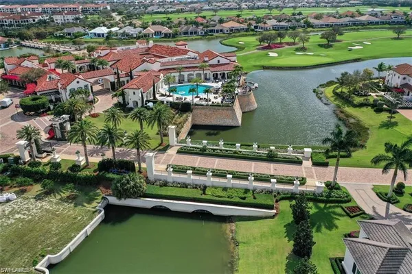 $8,500 | 16382 Viansa Way, Unit 3102, Naples, FL 34110