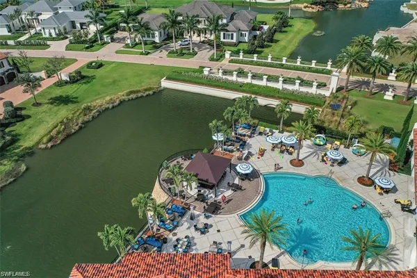 $8,500 | 16382 Viansa Way, Unit 3102, Naples, FL 34110