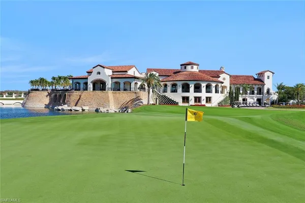 $8,500 | 16382 Viansa Way, Unit 3102, Naples, FL 34110