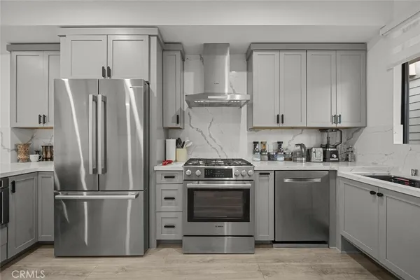 $890,000 | 2608 Honolulu Avenue, Unit 310, Montrose, CA 91020