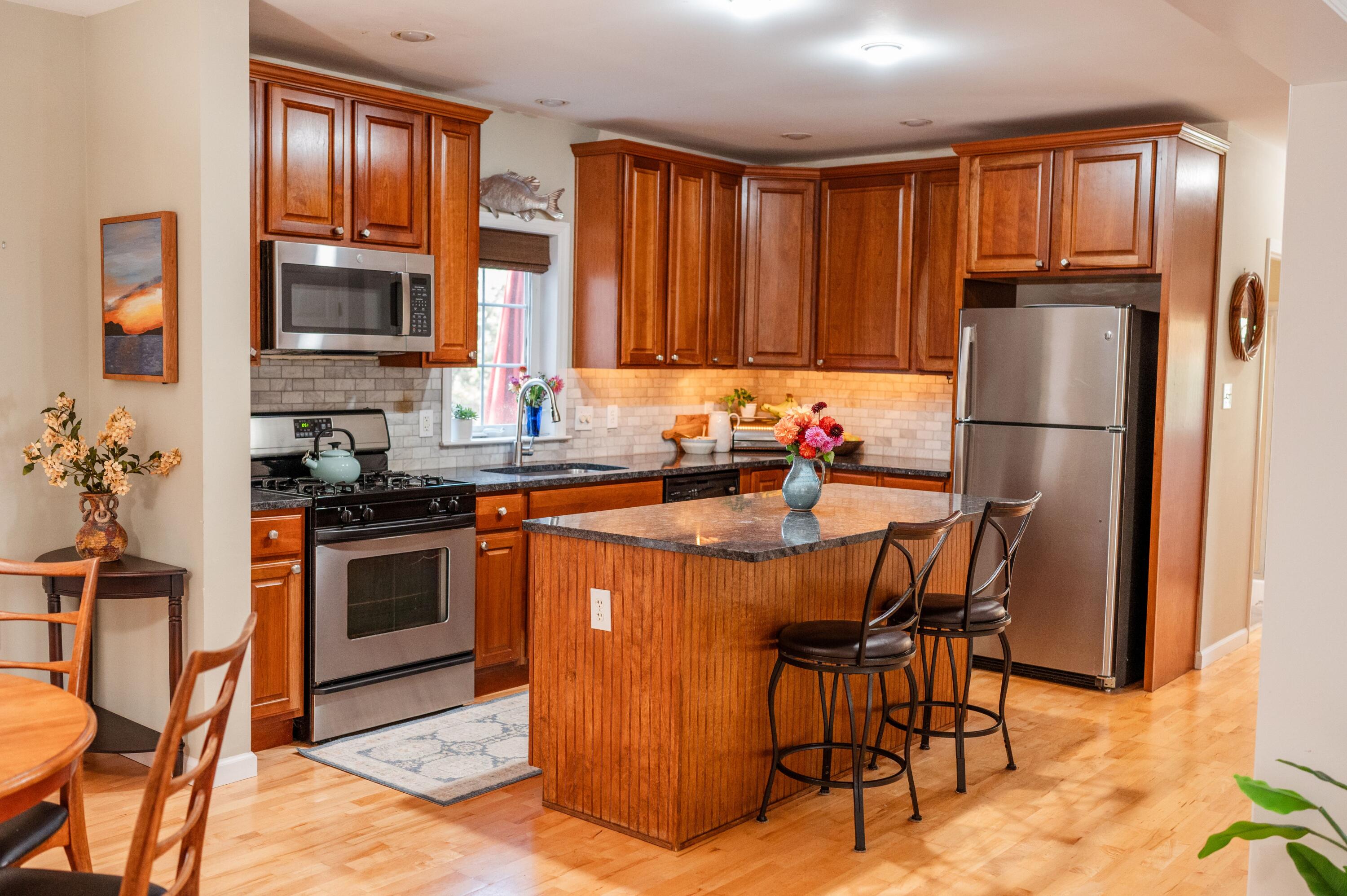 208 Irenes Way Tisbury, MA 02568 - Photo 14 of 70 kitchen
