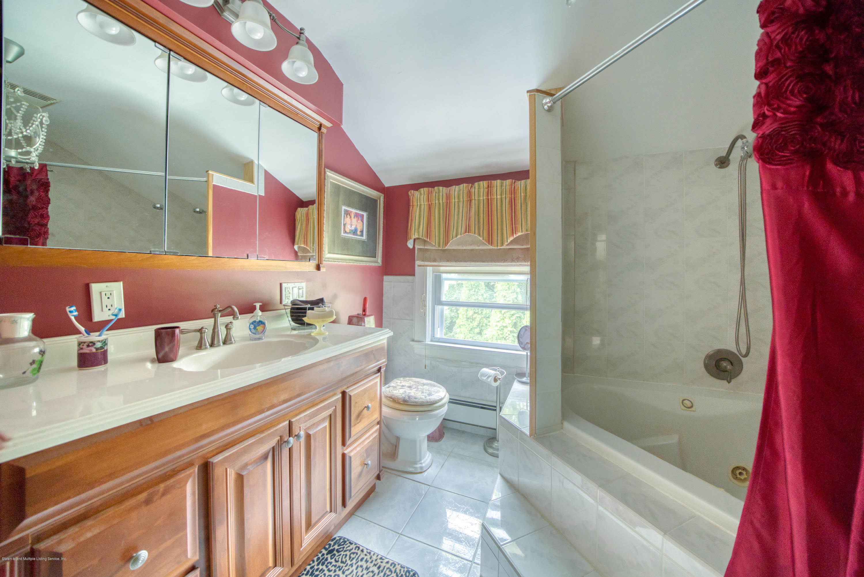 86 Highland Road Staten Island, NY 10308 - Photo 26 of 41 Primary Bathroom 1
