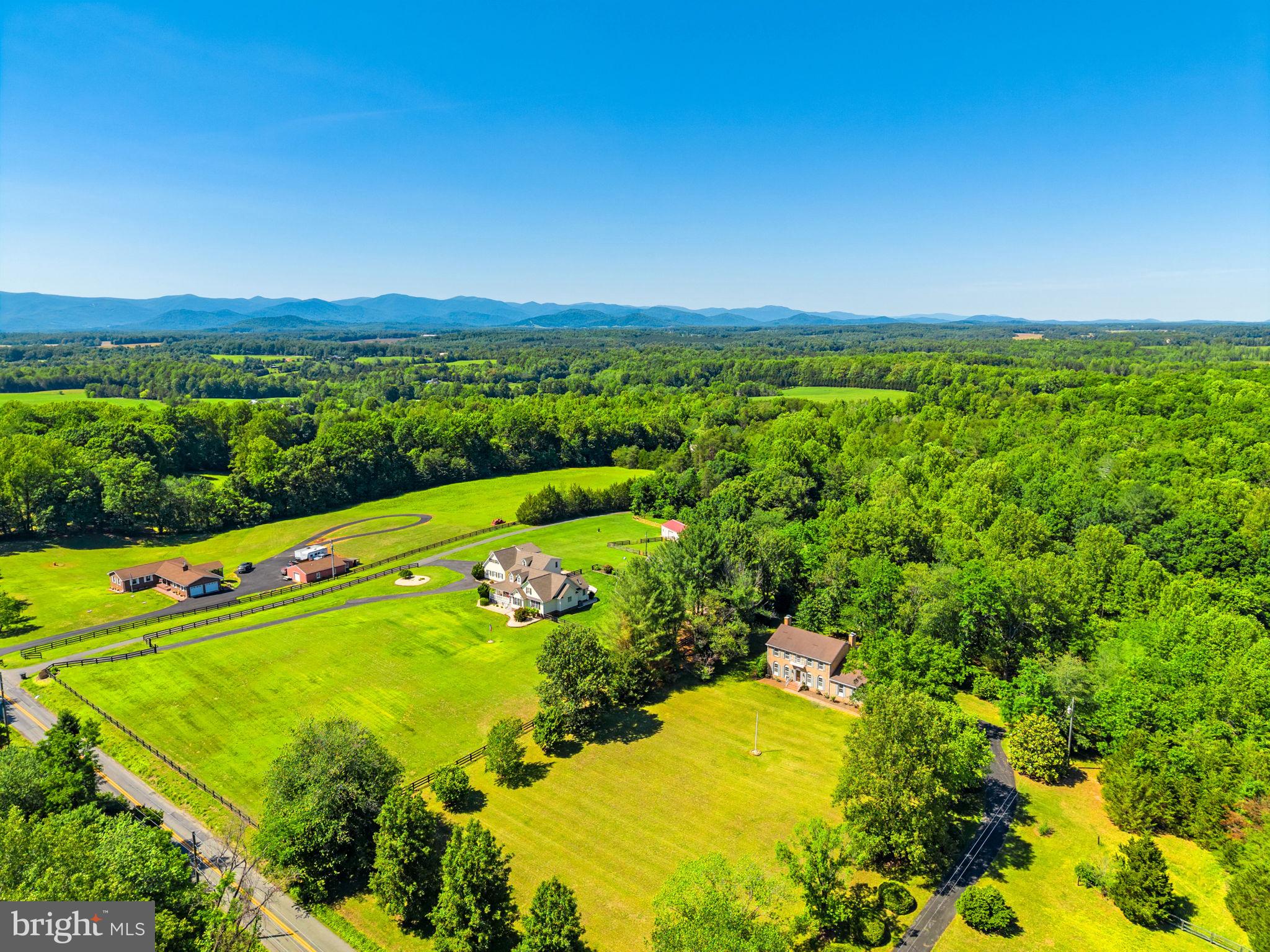 6989 Fredericksburg Road Barboursville, VA 22923 - Photo 4 of 74