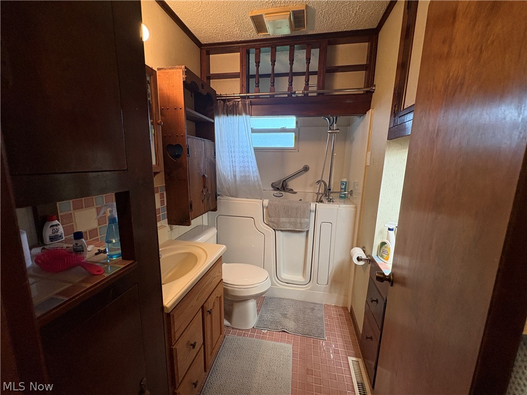 172 Andover Road Woodsfield, OH 43793 - Photo 23 of 38
