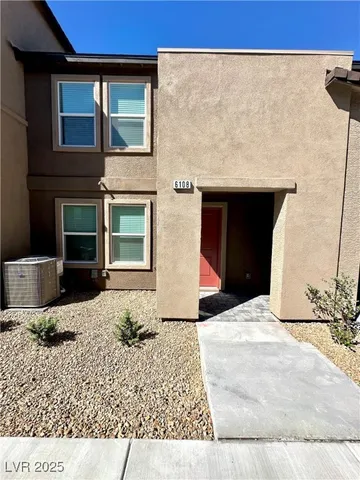 $1,995 | 6108 Hibiscus Gdn Street, North Las Vegas, NV 89081