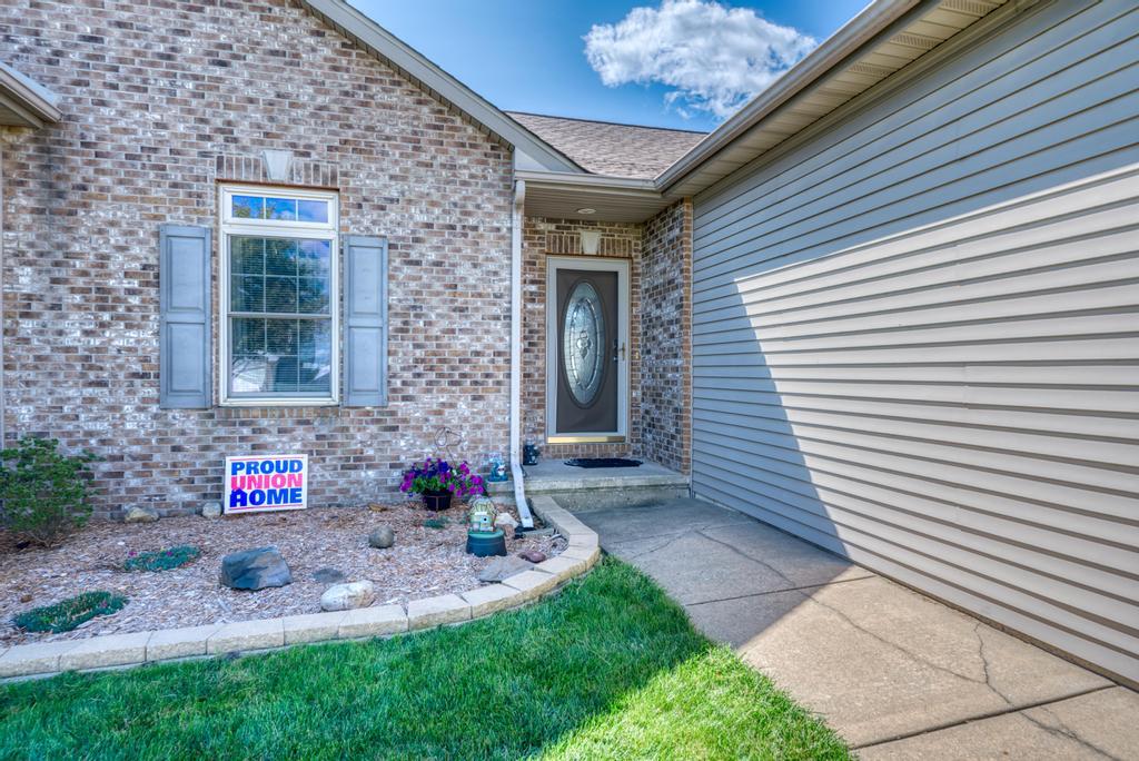 1021 West Cermak Road Braidwood, IL 60408 - Photo 6 of 40 Gallery Image 6