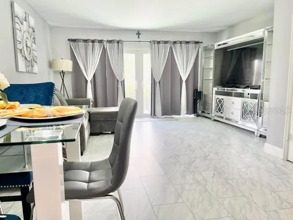 $1,895 | 1355 Villa Lane, Apopka, FL 32712