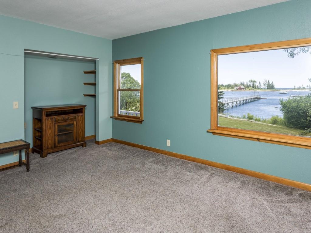 19 Gray Road Southport, ME 04576 - Photo 15 of 25 Living Room View