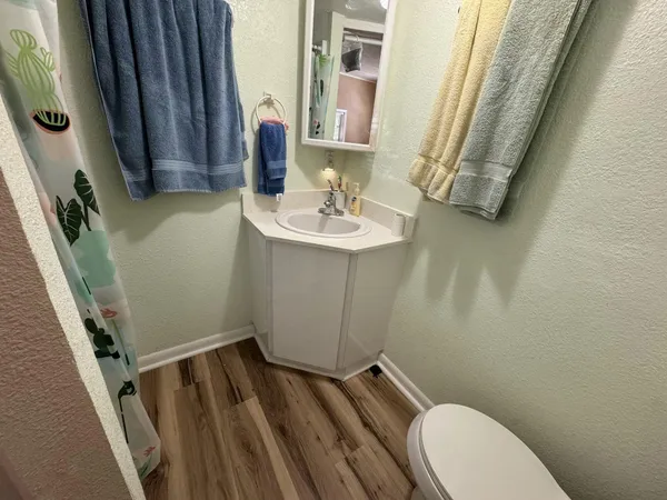 $2,200 | 151 Arbor Lane, Tavernier, FL 33070