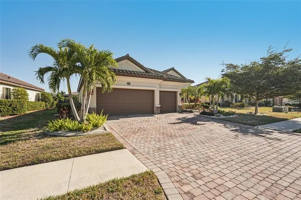 $725,000 | 20202 Cristoforo Place, Venice, FL 34293