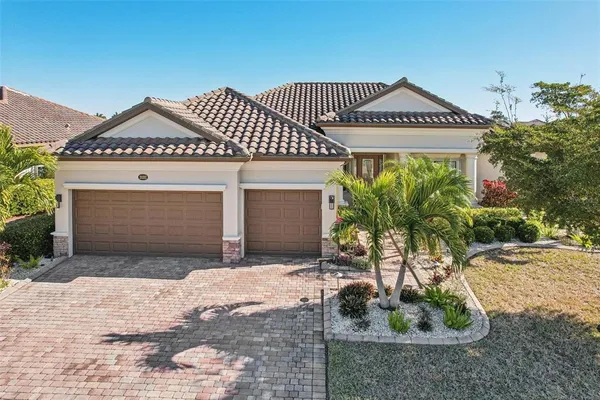 $725,000 | 20202 Cristoforo Place, Venice, FL 34293