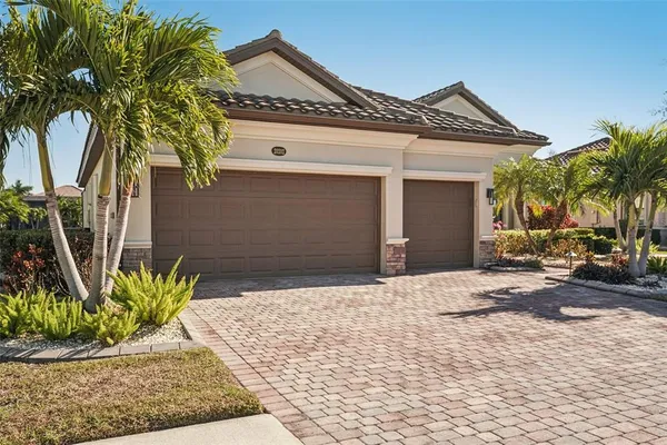 $725,000 | 20202 Cristoforo Place, Venice, FL 34293
