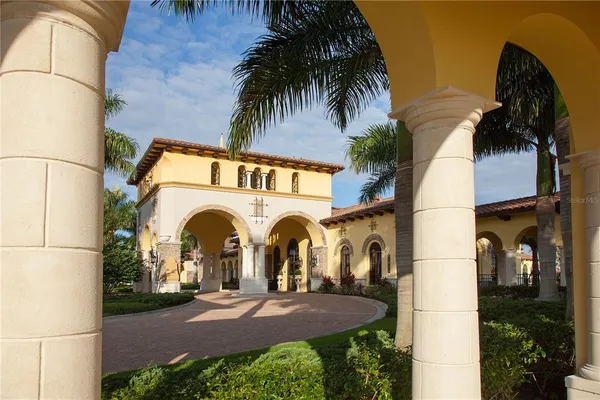$725,000 | 20202 Cristoforo Place, Venice, FL 34293