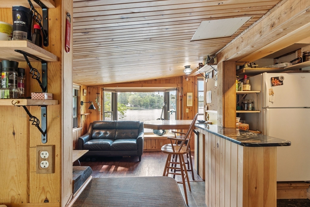 79 Kendall Pond Road South Gardner, MA 01440 - Photo 31 of 35 Gallery Image 31