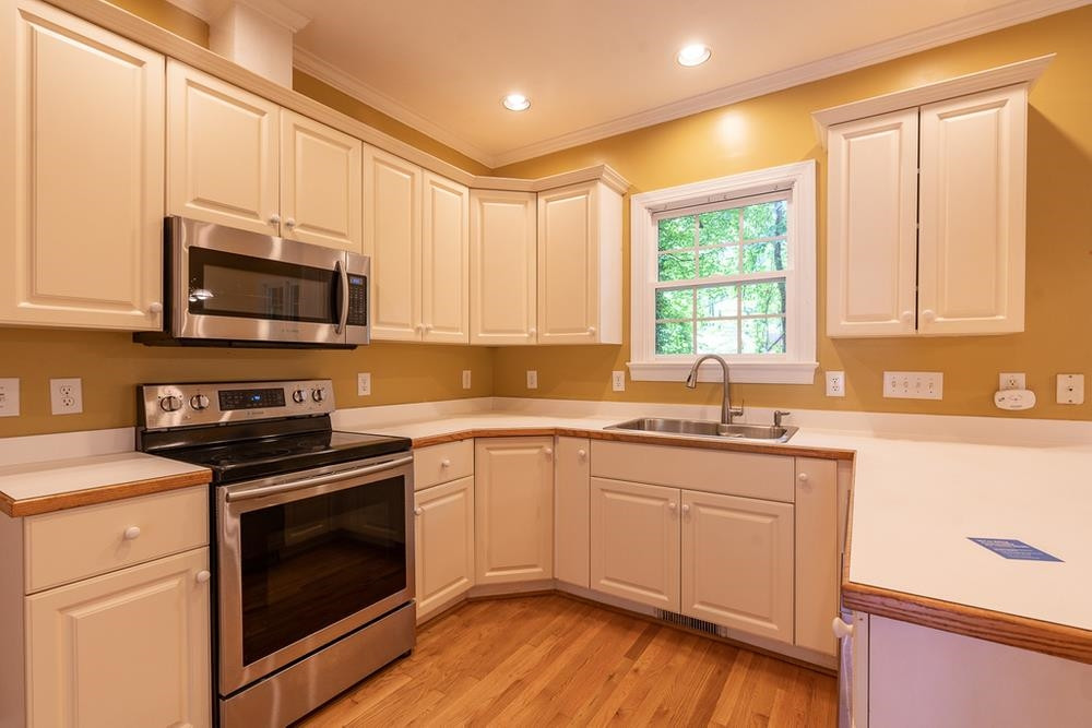 610 Van Thomas Drive Raleigh, NC 27615 - Photo 6 of 30 Photo 6