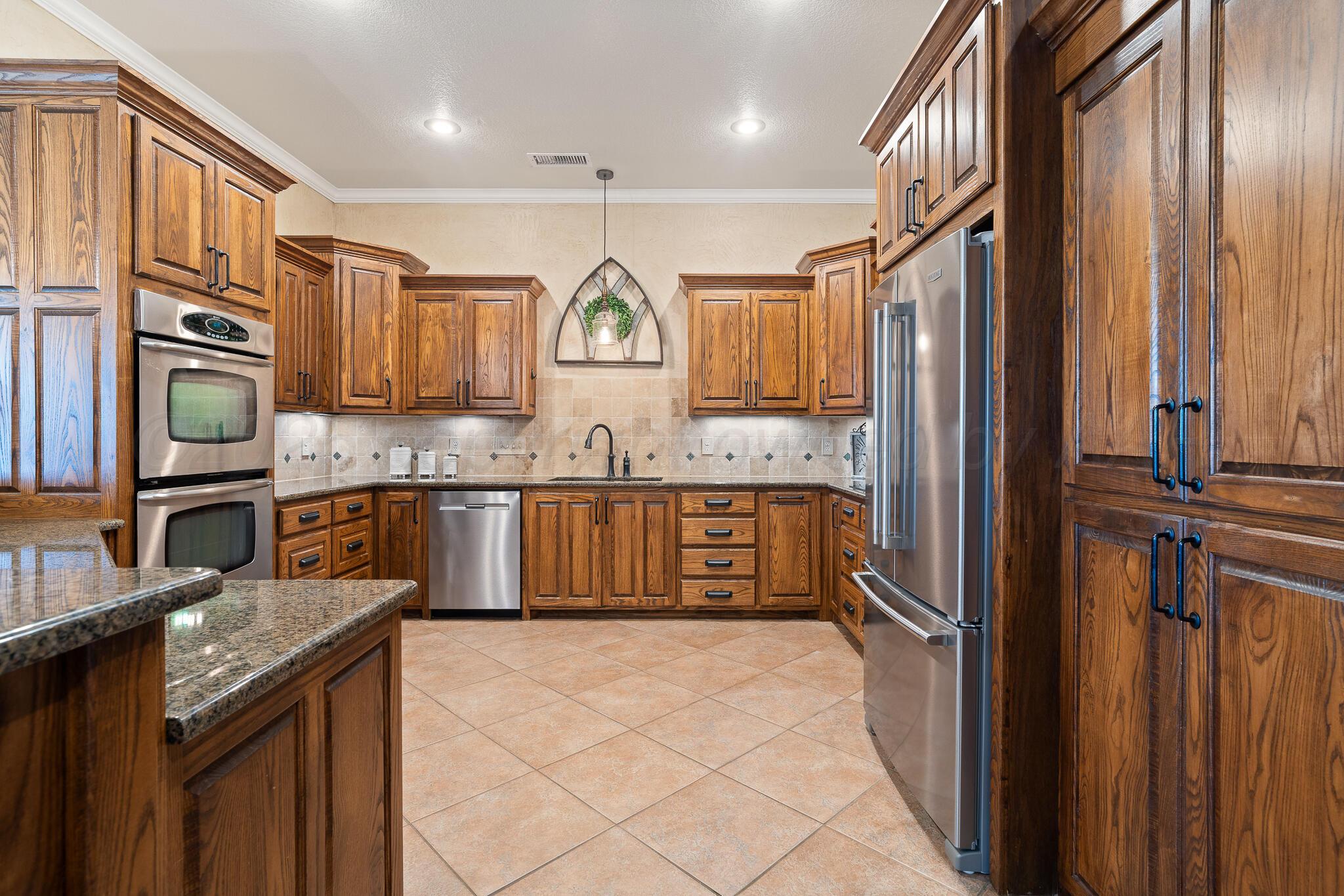 19591 Chaparral Road Canyon, TX 79015 - Photo 3 of 51 Kitchen