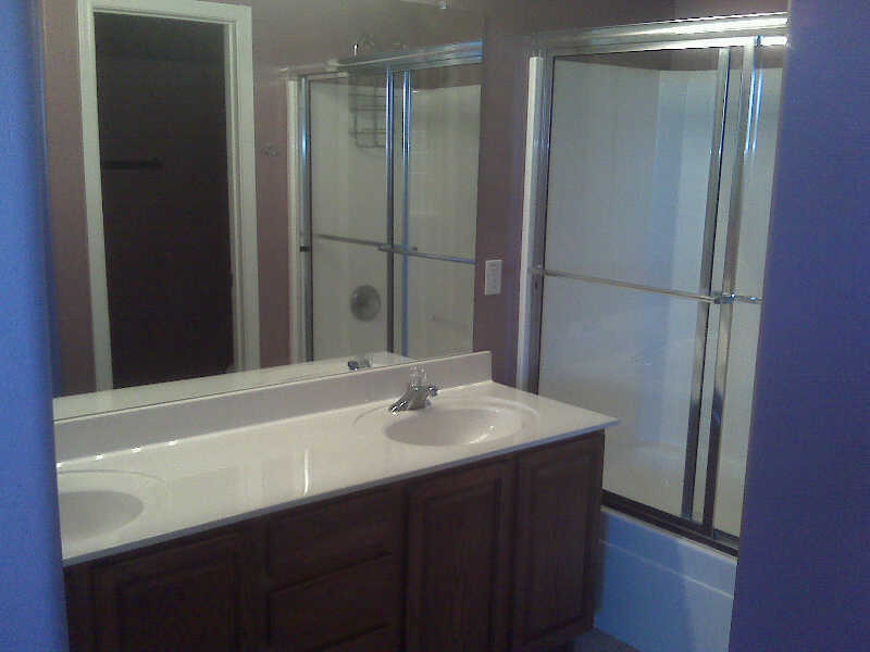 17082 West Northampton Road Surprise, AZ 85374 - Photo 4 of 6 Bathroom