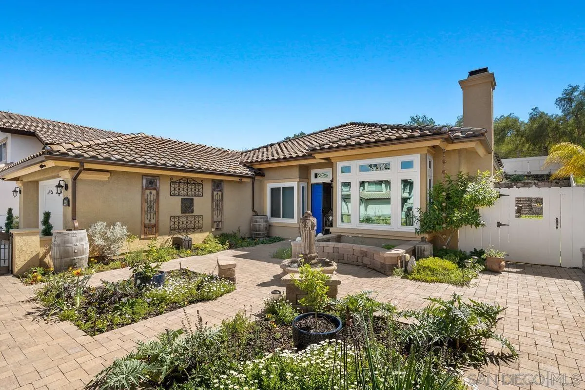 2284 Rolling Ridge Road Chula Vista, CA 91914 - Photo 44 of 44 a front view of a house with garden
