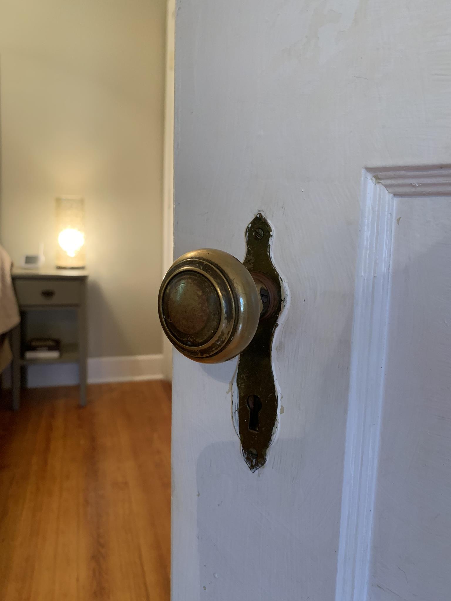 Special features from the original home are still around!