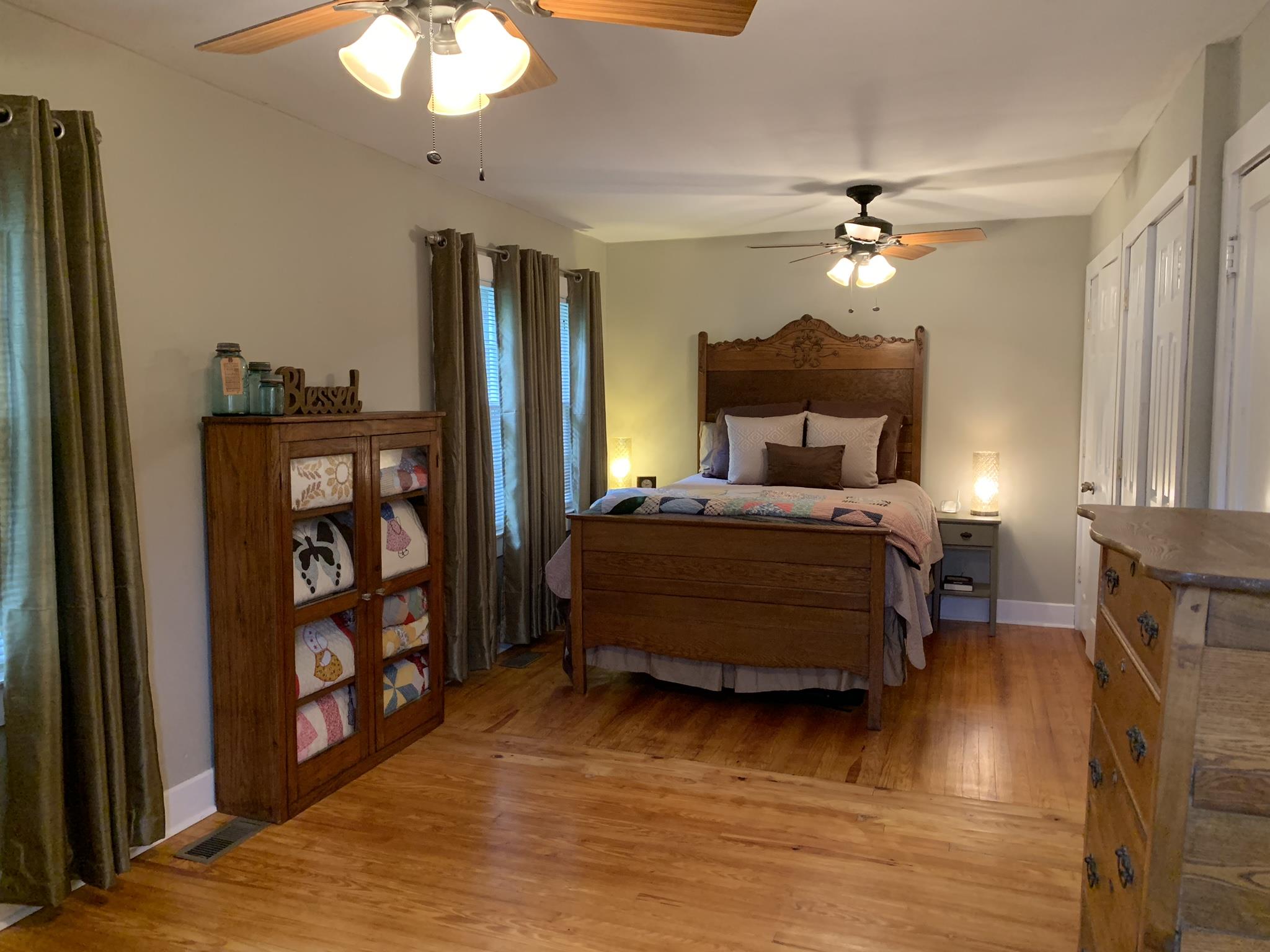 Gorgeous Master Bedroom!! Hardwood floors, and double ceiling fans!!