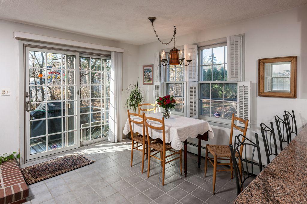 7 Acorn Street York, ME 03909 - Photo 6 of 17 _6_C-21-9947-Edit