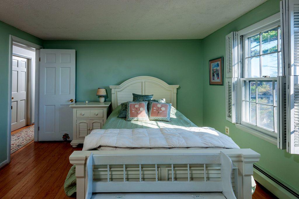 7 Acorn Street York, ME 03909 - Photo 9 of 17 _9_C-21-0008-Edit