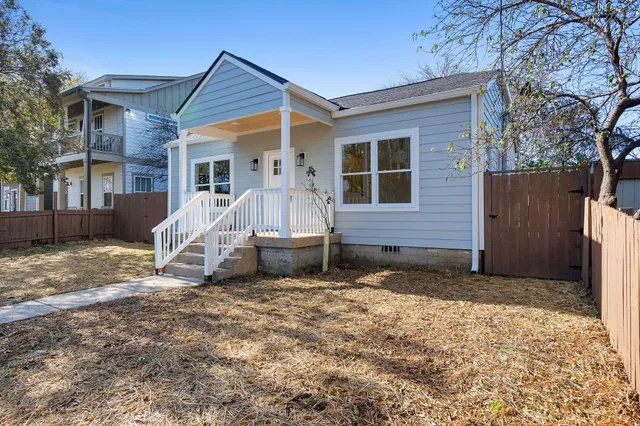 $2,350 | 1815 7th Avenue North, Nashville, TN 37208