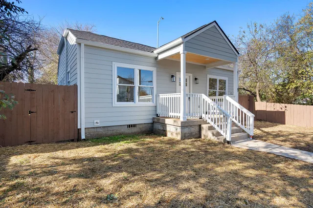 $2,350 | 1815 7th Avenue North, Nashville, TN 37208