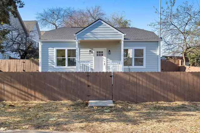 $2,350 | 1815 7th Avenue North, Nashville, TN 37208