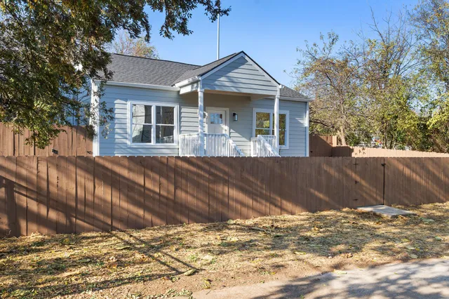 $2,350 | 1815 7th Avenue North, Nashville, TN 37208