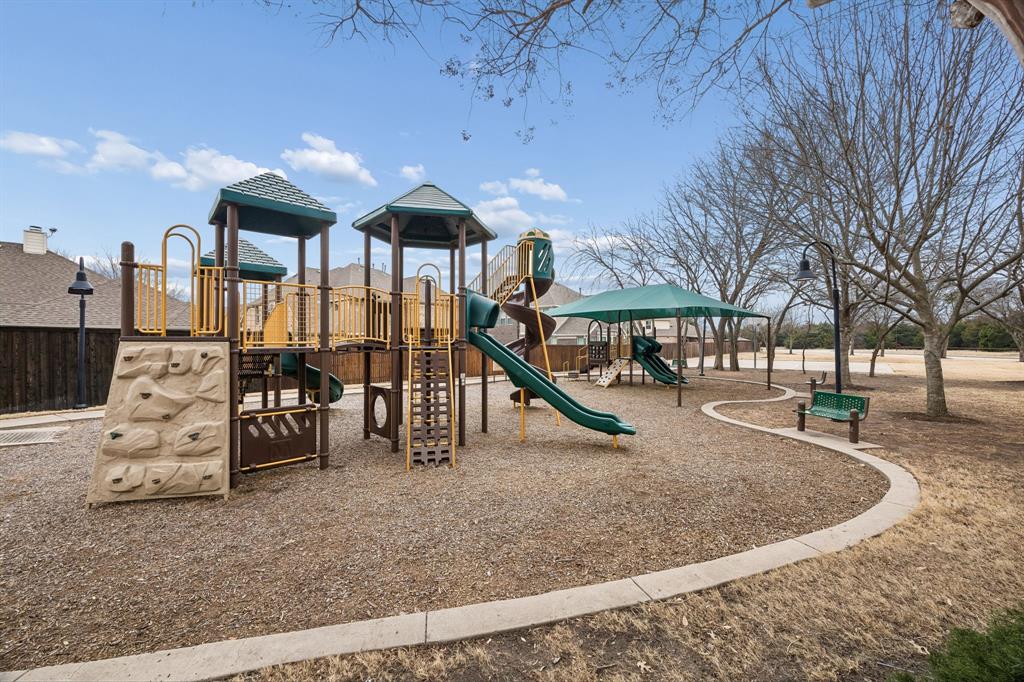 3608 Acropolis Way Plano, TX 75074 - Photo 38 of 40 a view of outdoor space with seating