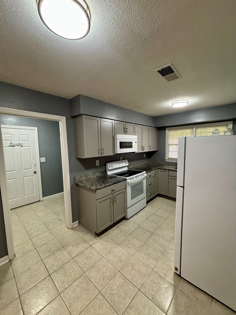 2866 Luckie Street Columbus, GA 31903 - Photo 7 of 13