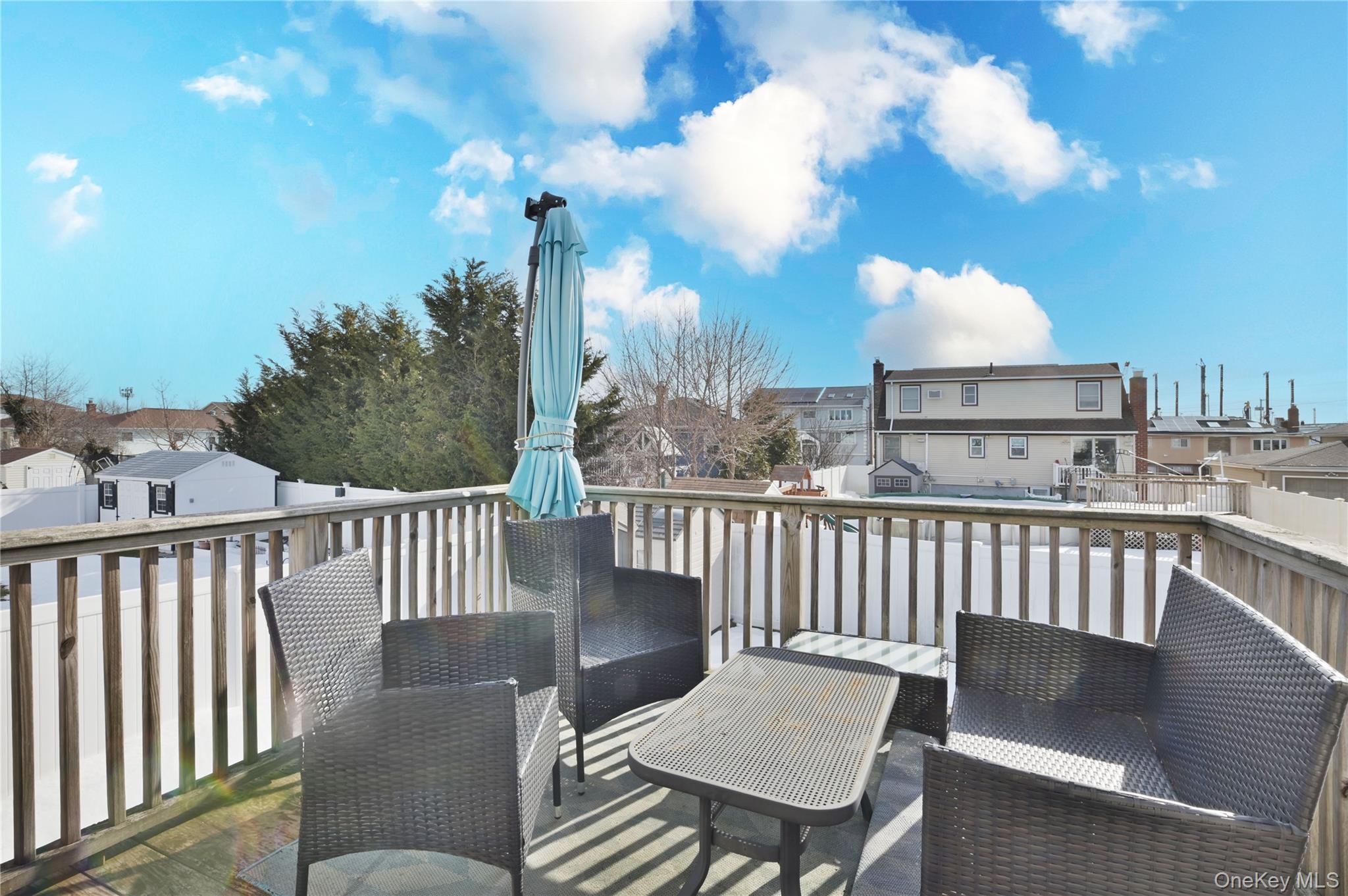 3485 Riverside Drive Oceanside, NY 11572 - Photo 16 of 30