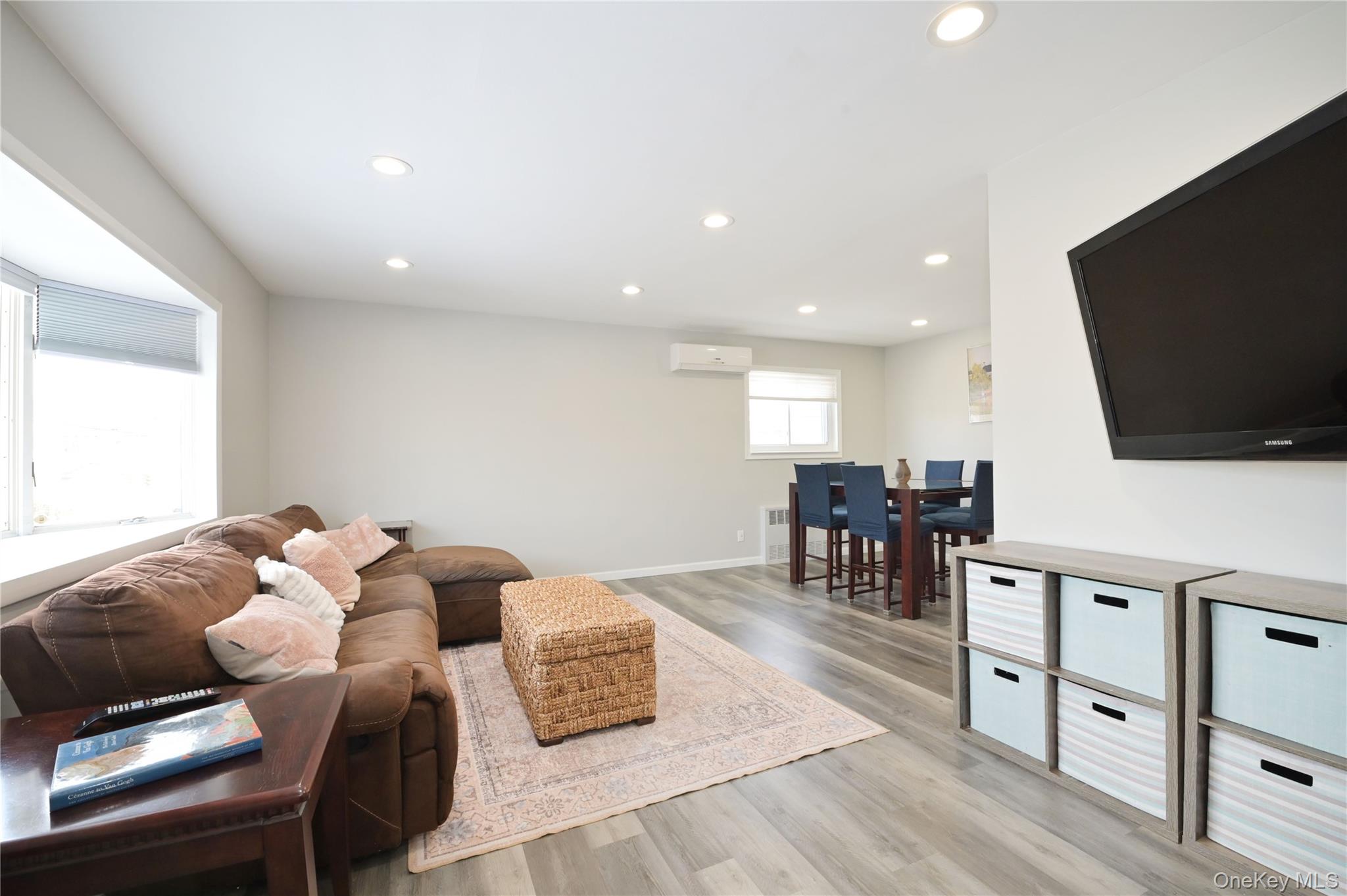 3485 Riverside Drive Oceanside, NY 11572 - Photo 5 of 30