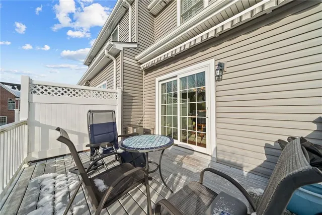 $350,000 | 204 Lenox Court, Imperial, PA 15126