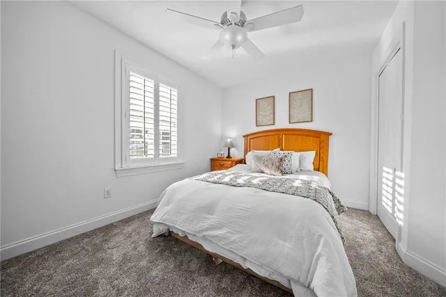 $350,000 | 204 Lenox Court, Imperial, PA 15126