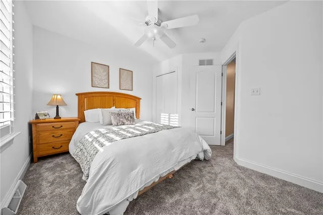 $350,000 | 204 Lenox Court, Imperial, PA 15126