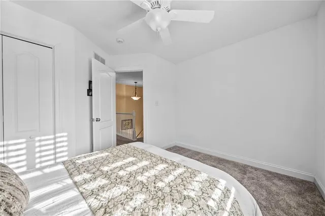 $350,000 | 204 Lenox Court, Imperial, PA 15126