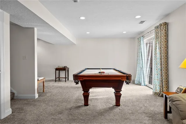 $350,000 | 204 Lenox Court, Imperial, PA 15126