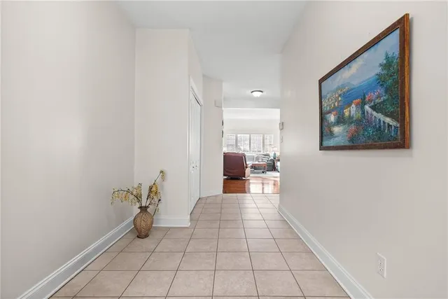 $350,000 | 204 Lenox Court, Imperial, PA 15126