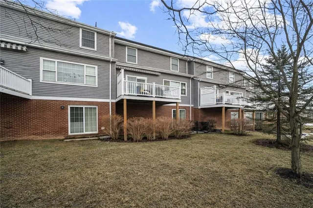 $350,000 | 204 Lenox Court, Imperial, PA 15126