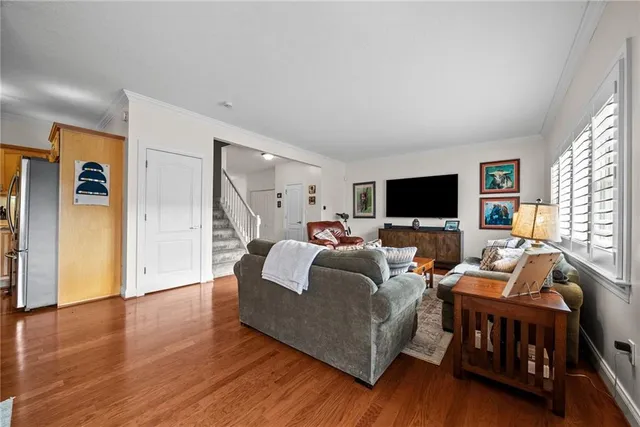 $350,000 | 204 Lenox Court, Imperial, PA 15126