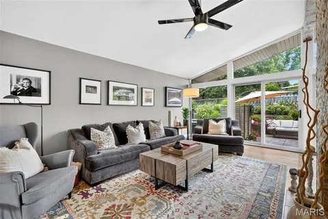 $535,000 | 13203 Dartagnan Court, St. Louis, MO 63141