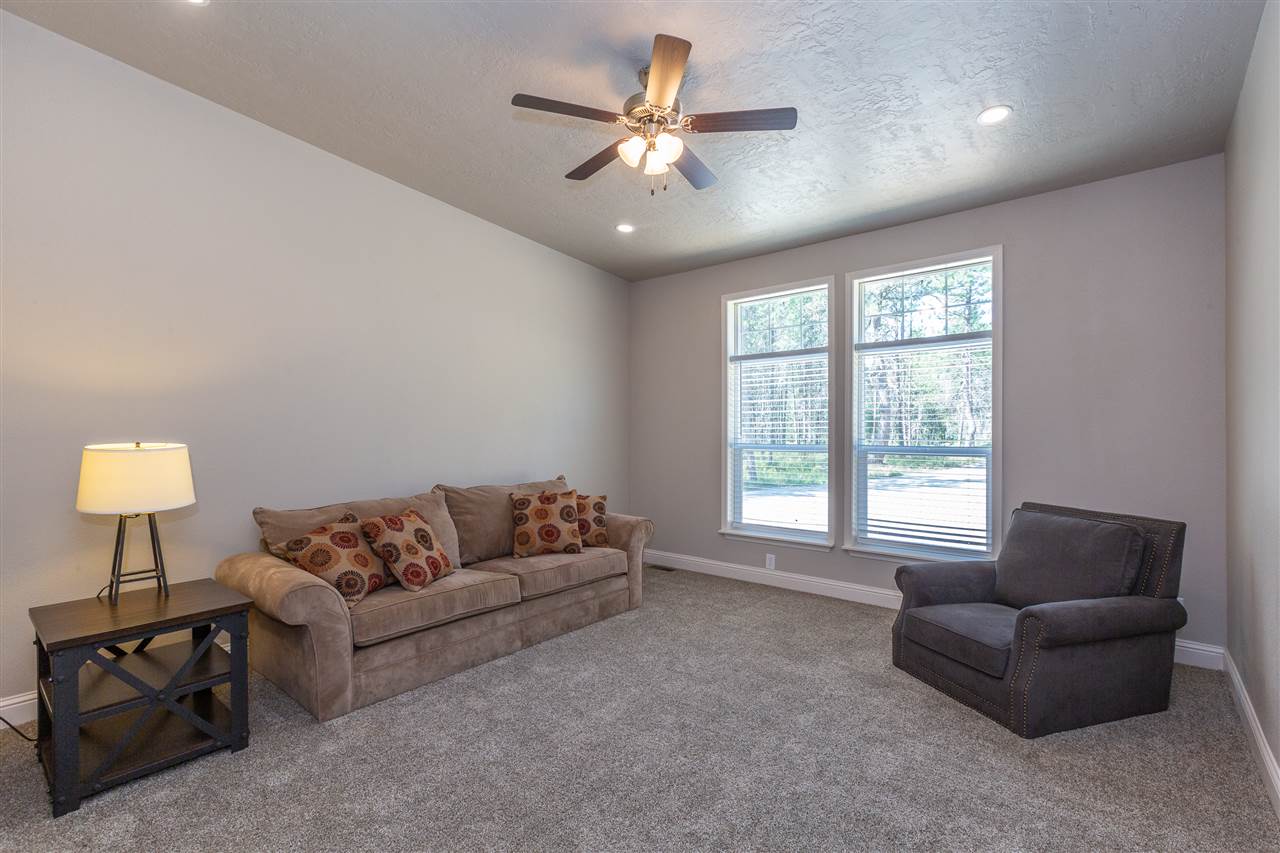 36514 North Sheldon Road Deer Park, WA 99006 - Photo 11 of 23 Gallery Image 11