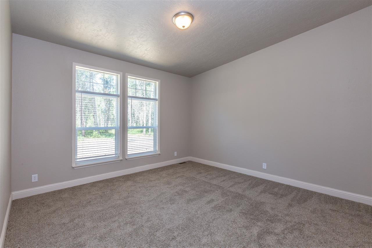 36514 North Sheldon Road Deer Park, WA 99006 - Photo 12 of 23 Gallery Image 12
